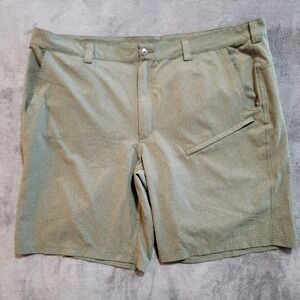 Duluth Trading Mens Green Utility Cargo Shorts Size 48 Fishing Hiking Camping